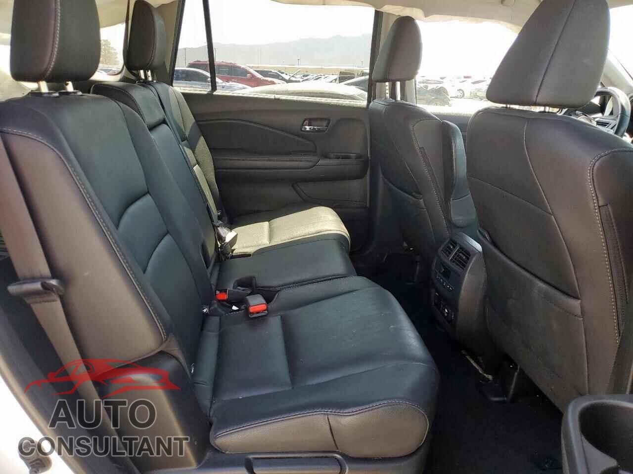 HONDA PILOT 2021 - 5KBYF5897MB801017