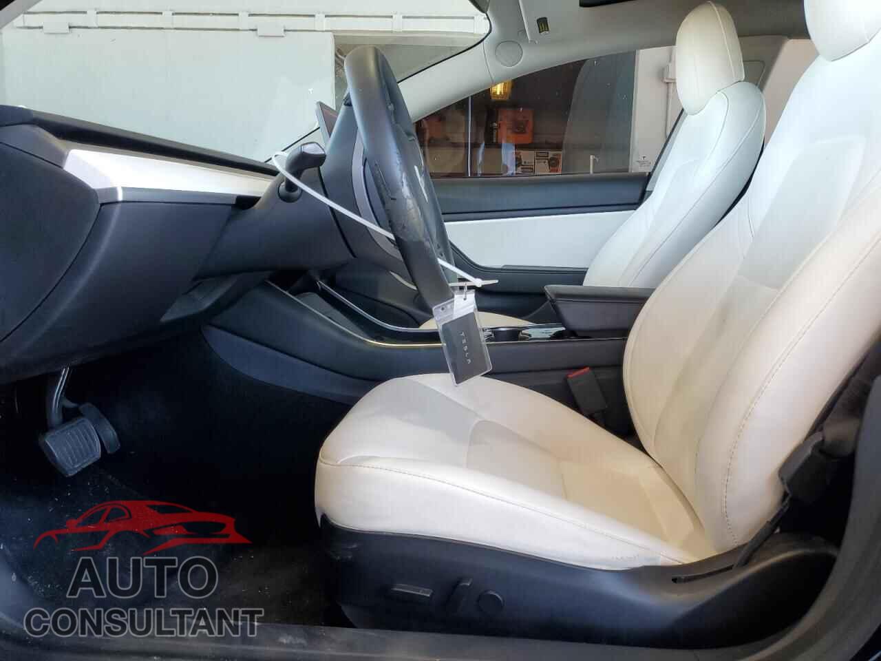 TESLA MODEL 3 2020 - 5YJ3E1EA2LF785973