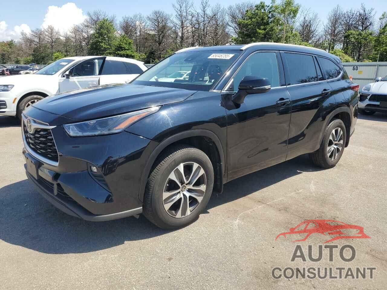 TOYOTA HIGHLANDER 2022 - 5TDGZRBH7NS175278