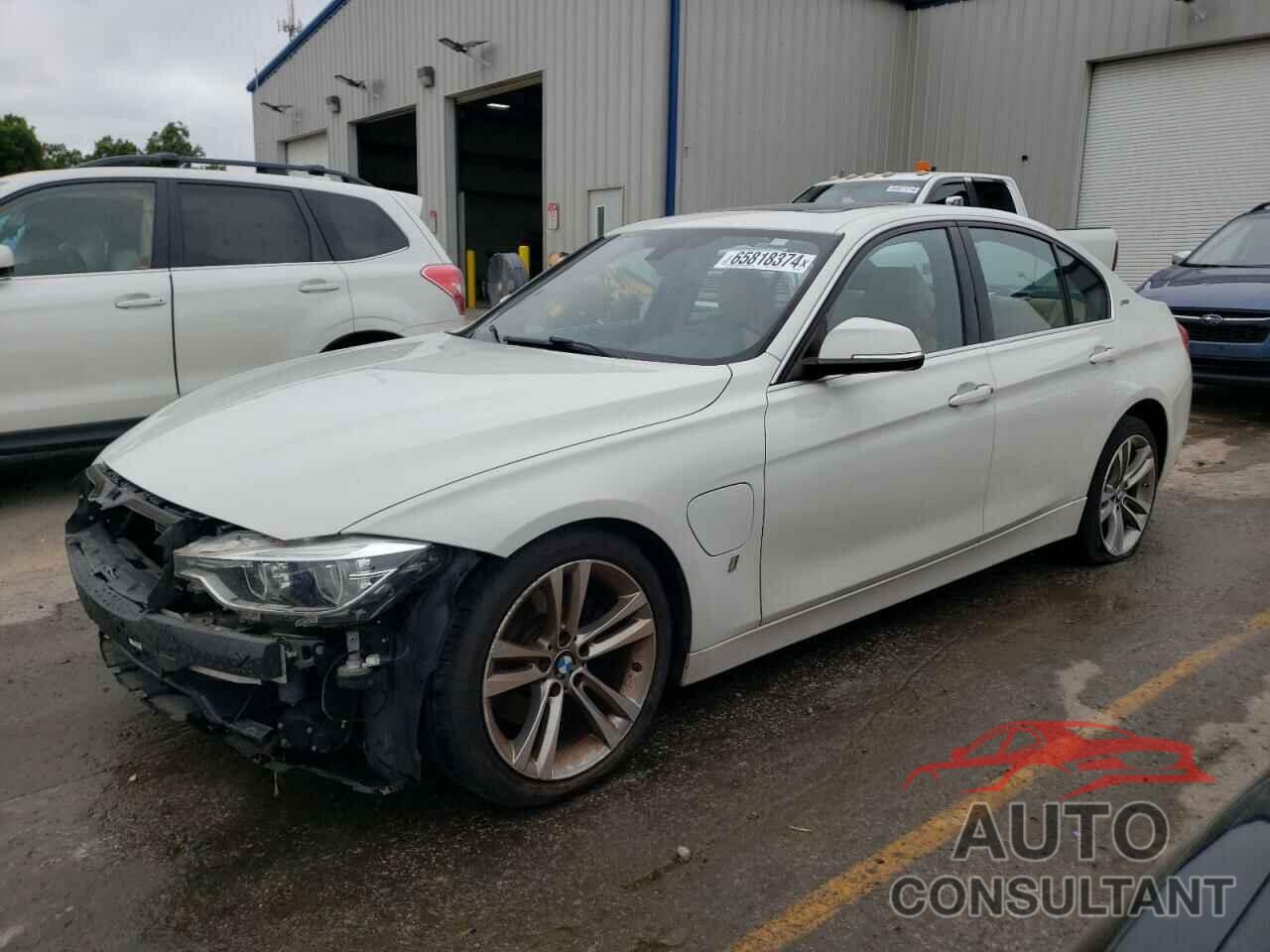 BMW 3 SERIES 2017 - WBA8E1C59HK895289