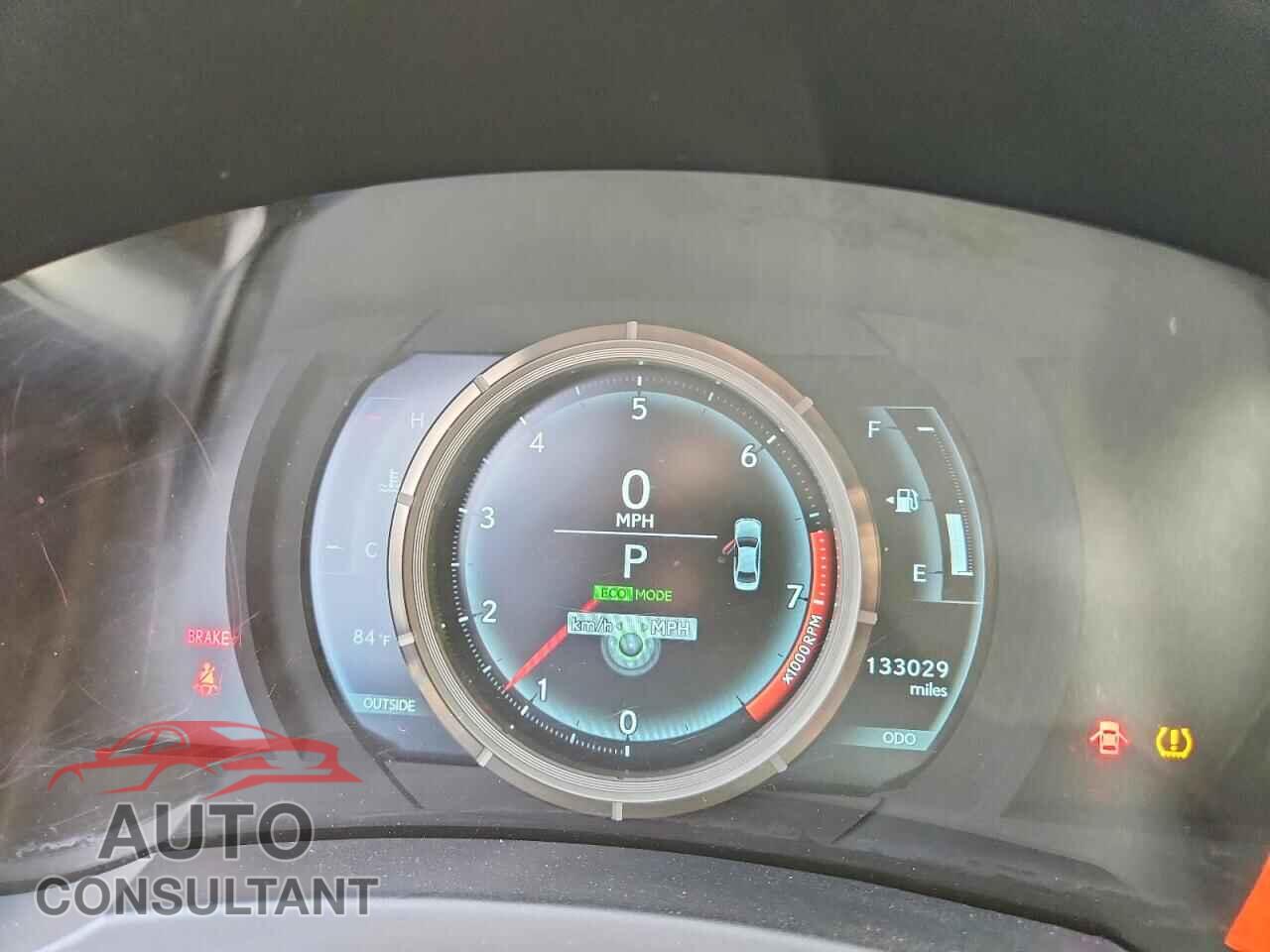 LEXUS IS 2015 - JTHCF1D2XF5022658