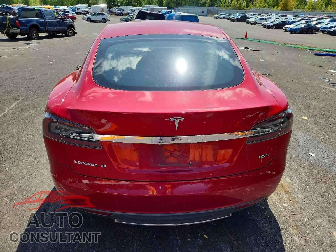 TESLA MODEL S 2015 - 5YJSA1H28FFP78655