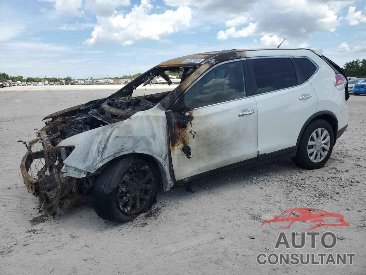 NISSAN ROGUE 2015 - KNMAT2MT0FP578398
