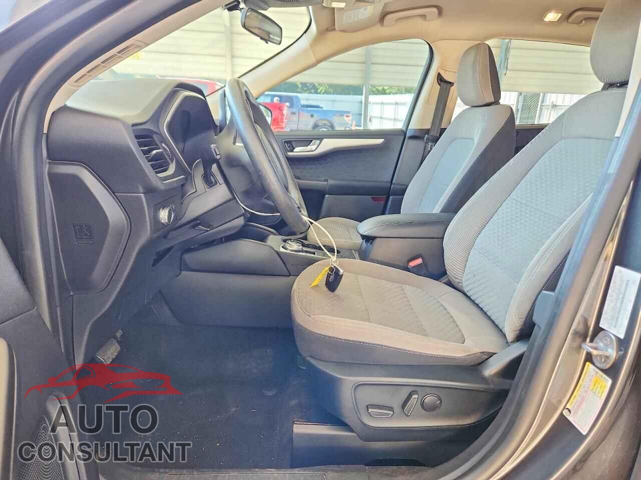 FORD ESCAPE 2020 - 1FMCU0G60LUA92179