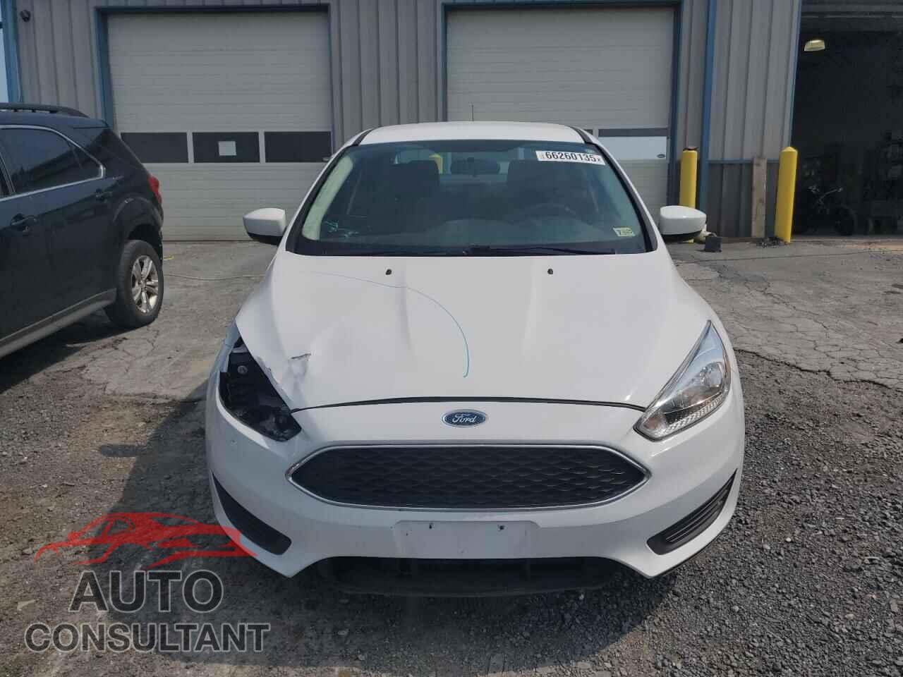 FORD FOCUS 2018 - 1FADP3FE2JL299532