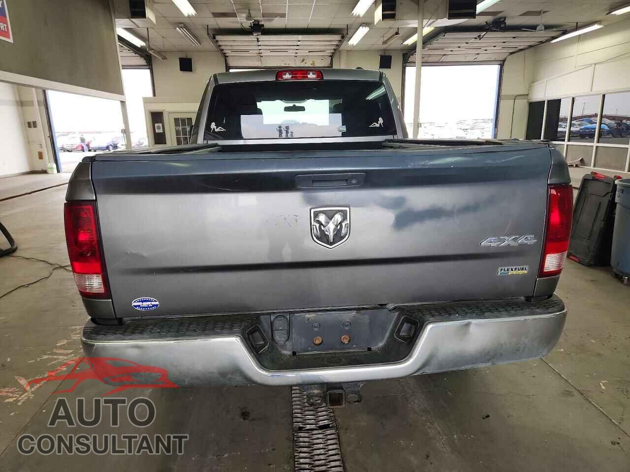 DODGE RAM 1500 2012 - 1C6RD7FPXCS232856