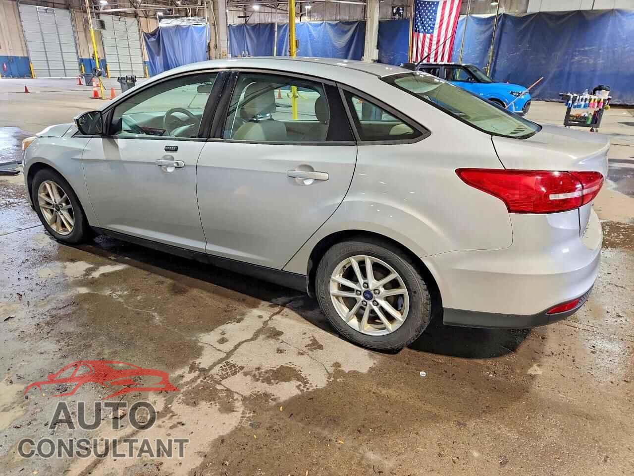 FORD FOCUS 2015 - 1FADP3F2XFL205104