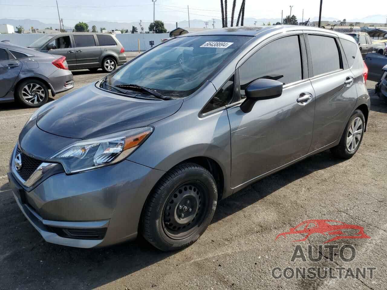 NISSAN VERSA 2018 - 3N1CE2CP8JL368808