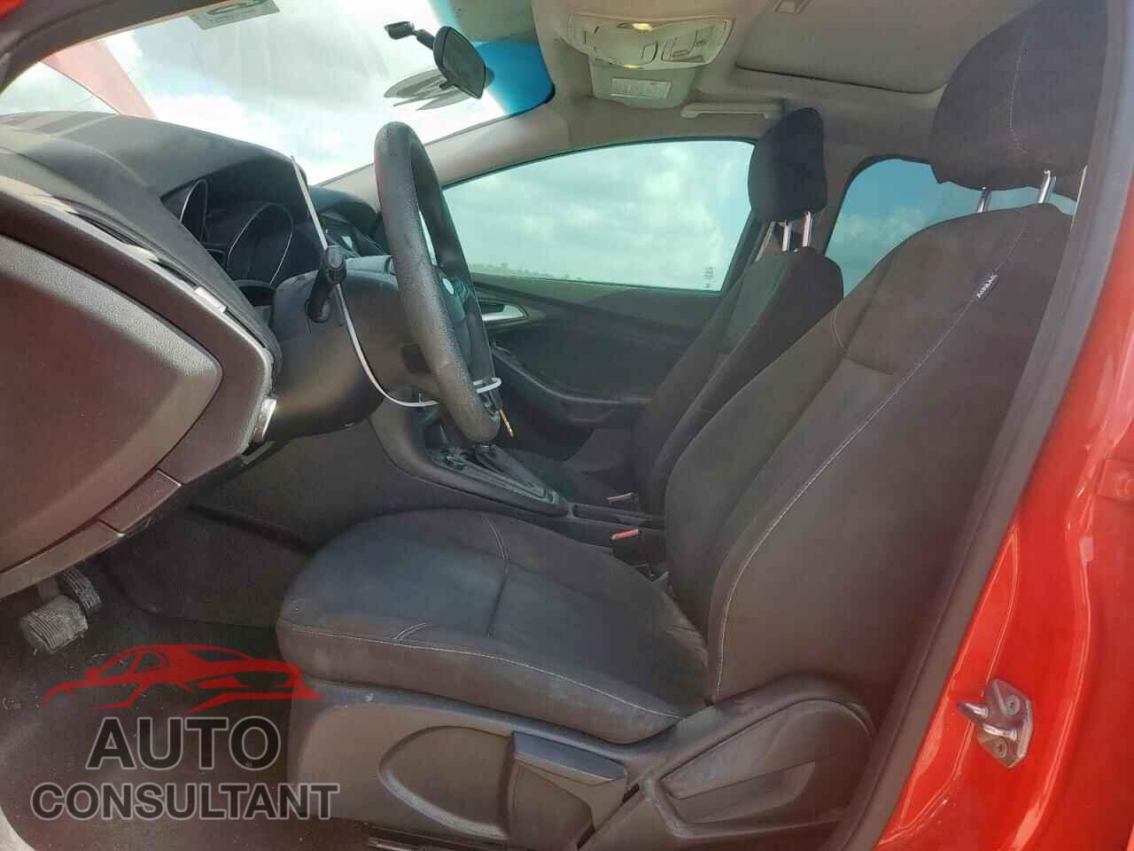 FORD FOCUS 2017 - 1FADP3H20HL263612