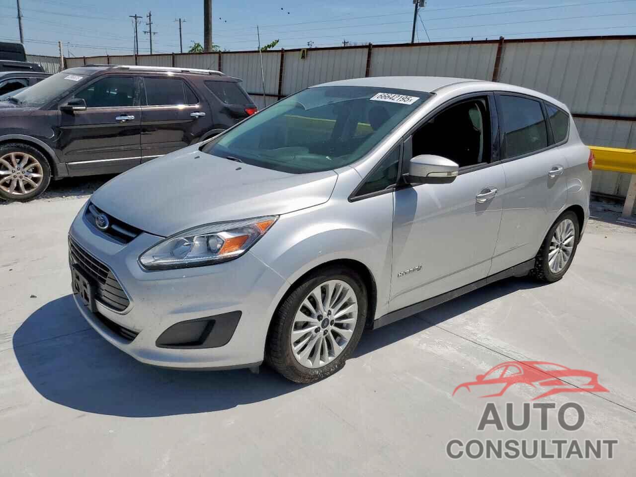 FORD CMAX 2018 - 1FADP5AU8JL103717