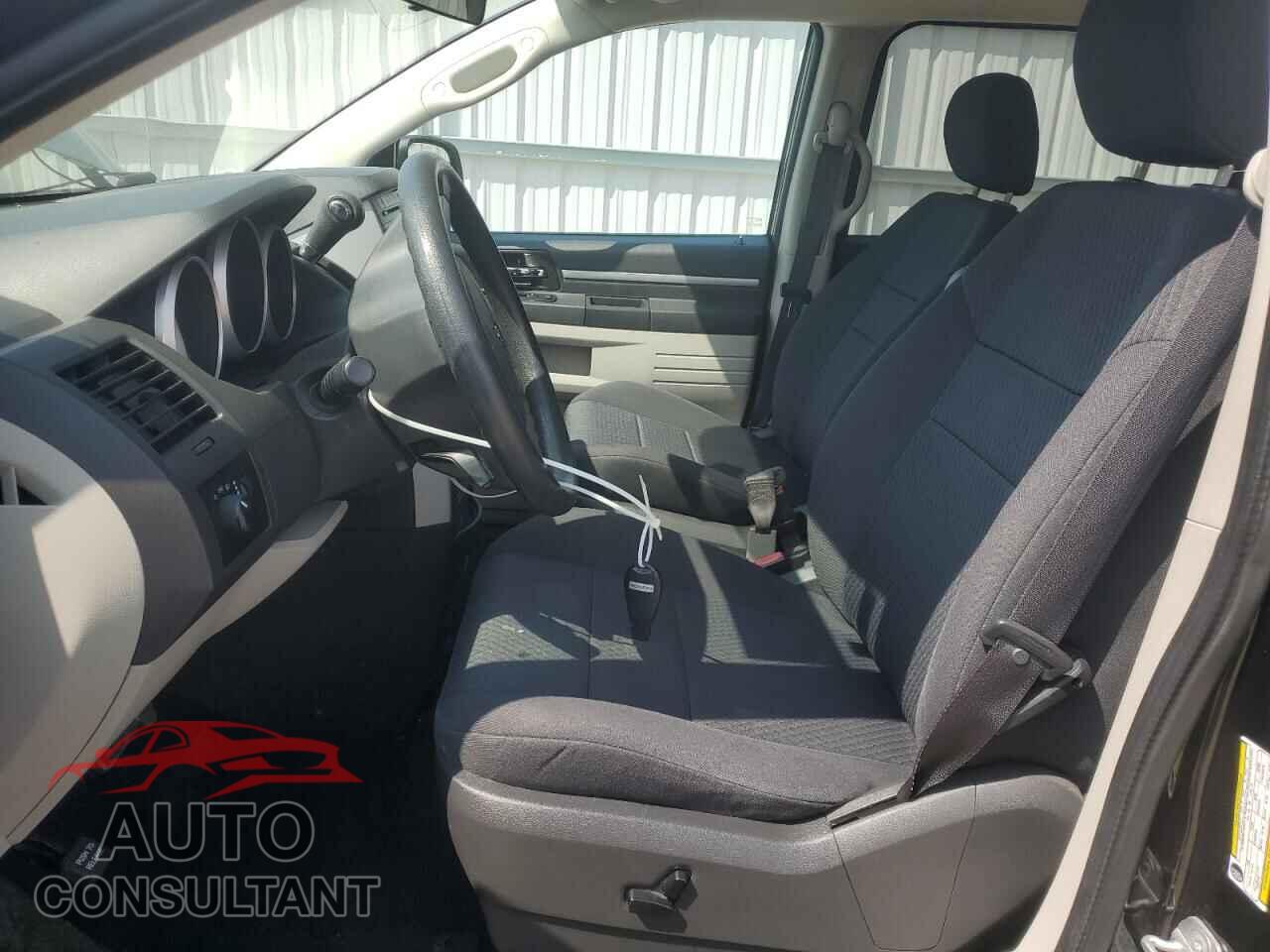 DODGE CARAVAN 2010 - 2D4RN4DE2AR200510