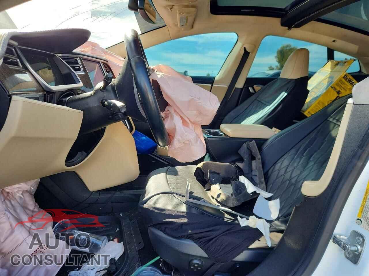 TESLA MODEL S 2013 - 5YJSA1DN7DFP25667