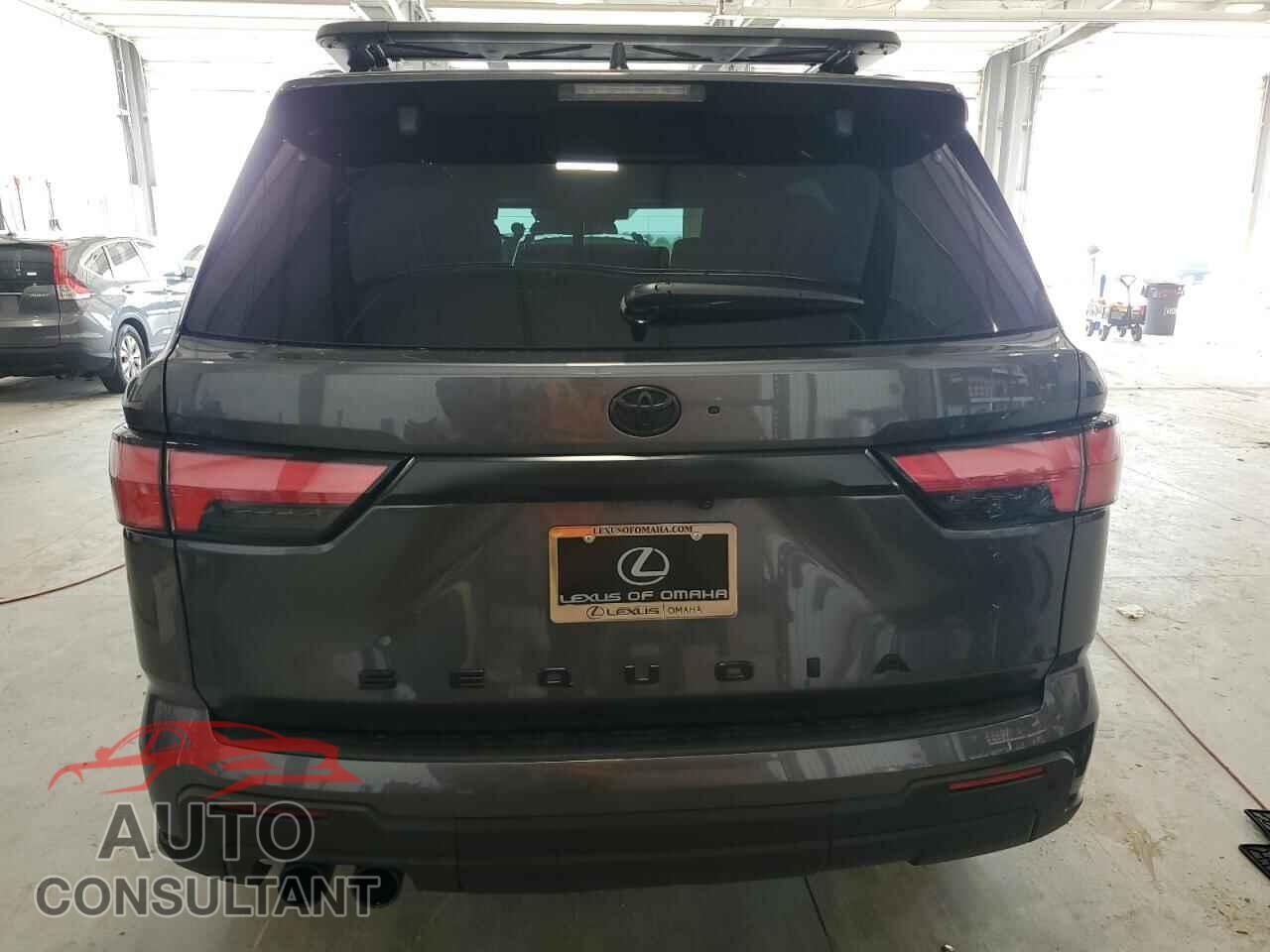 TOYOTA SEQUOIA 2024 - 7SVAAABA4RX042887