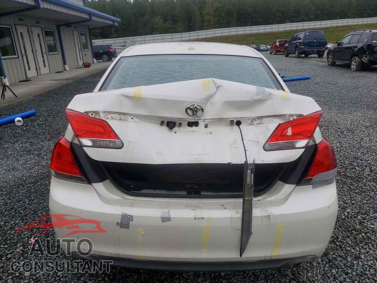 TOYOTA AVALON 2012 - 4T1BK3DB8CU441447