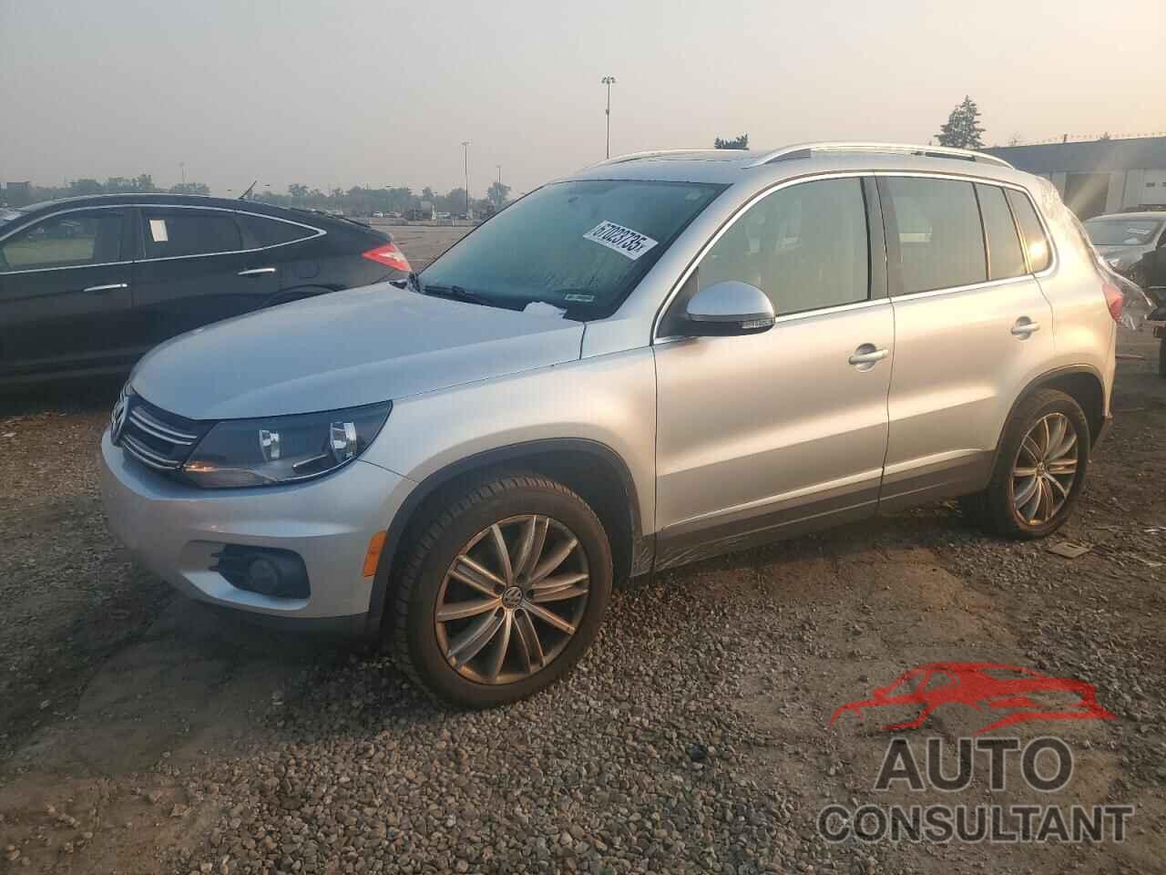 VOLKSWAGEN TIGUAN 2013 - WVGAV3AX4DW625051