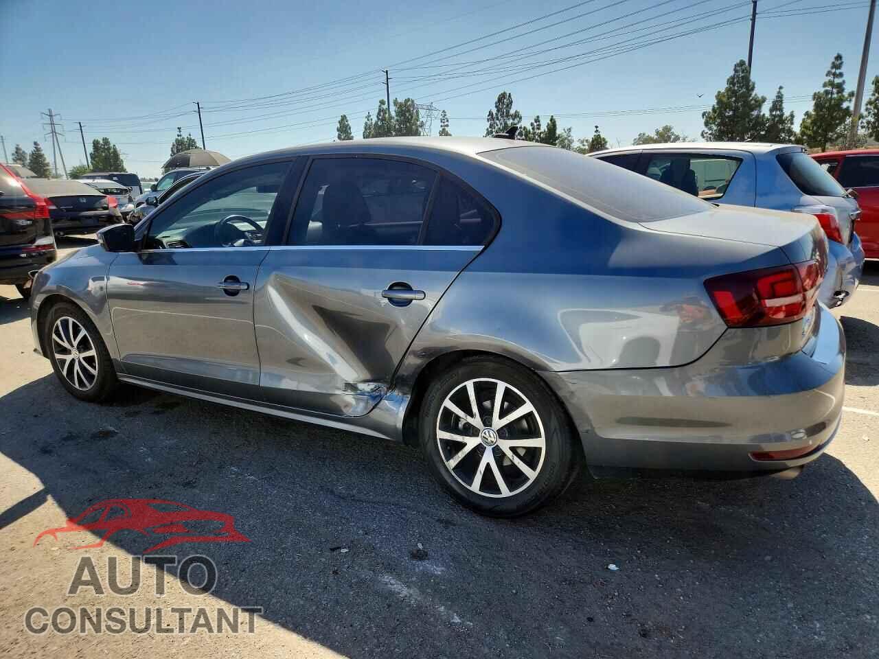 VOLKSWAGEN JETTA 2017 - 3VWDB7AJ9HM366461
