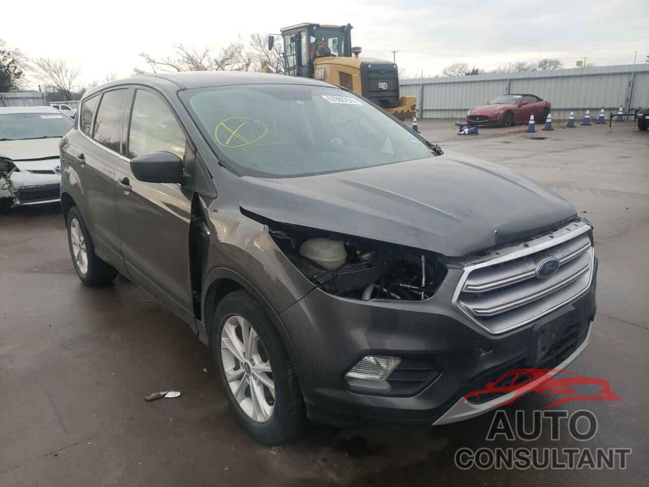 FORD ESCAPE 2017 - 1FMCU0GD8HUB28903