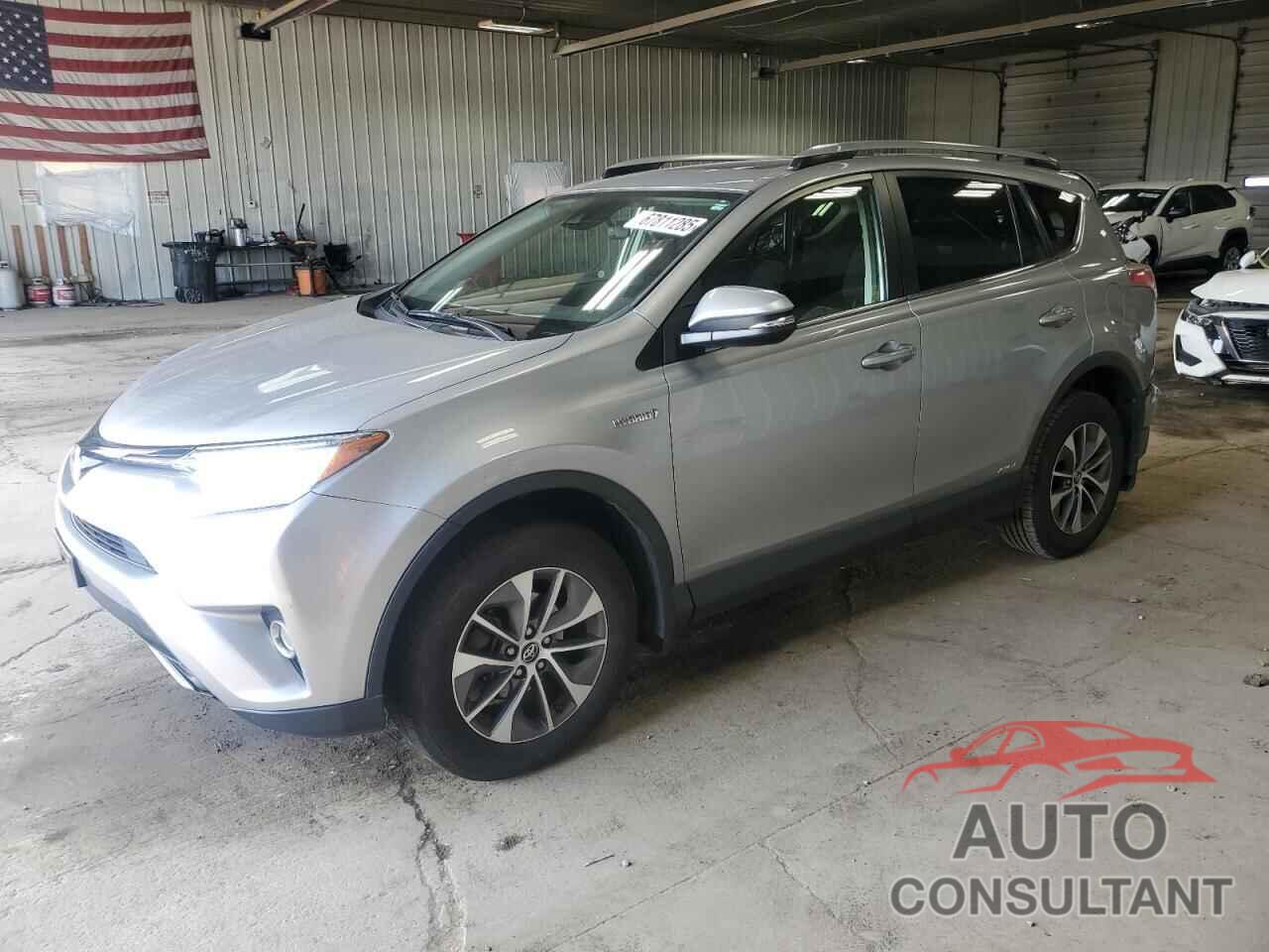 TOYOTA RAV4 2017 - JTMRJREV1HD134713