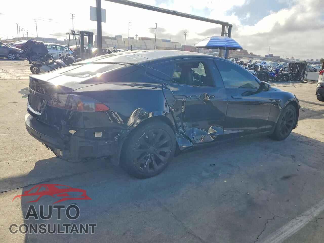 TESLA MODEL S 2016 - 5YJSA1E17GF170610