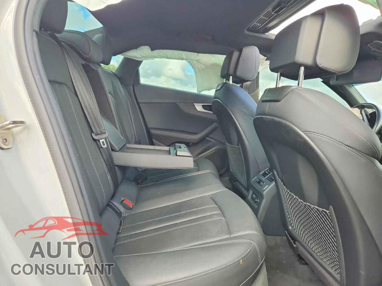 AUDI A4 2020 - WAUHMAF43LN011764