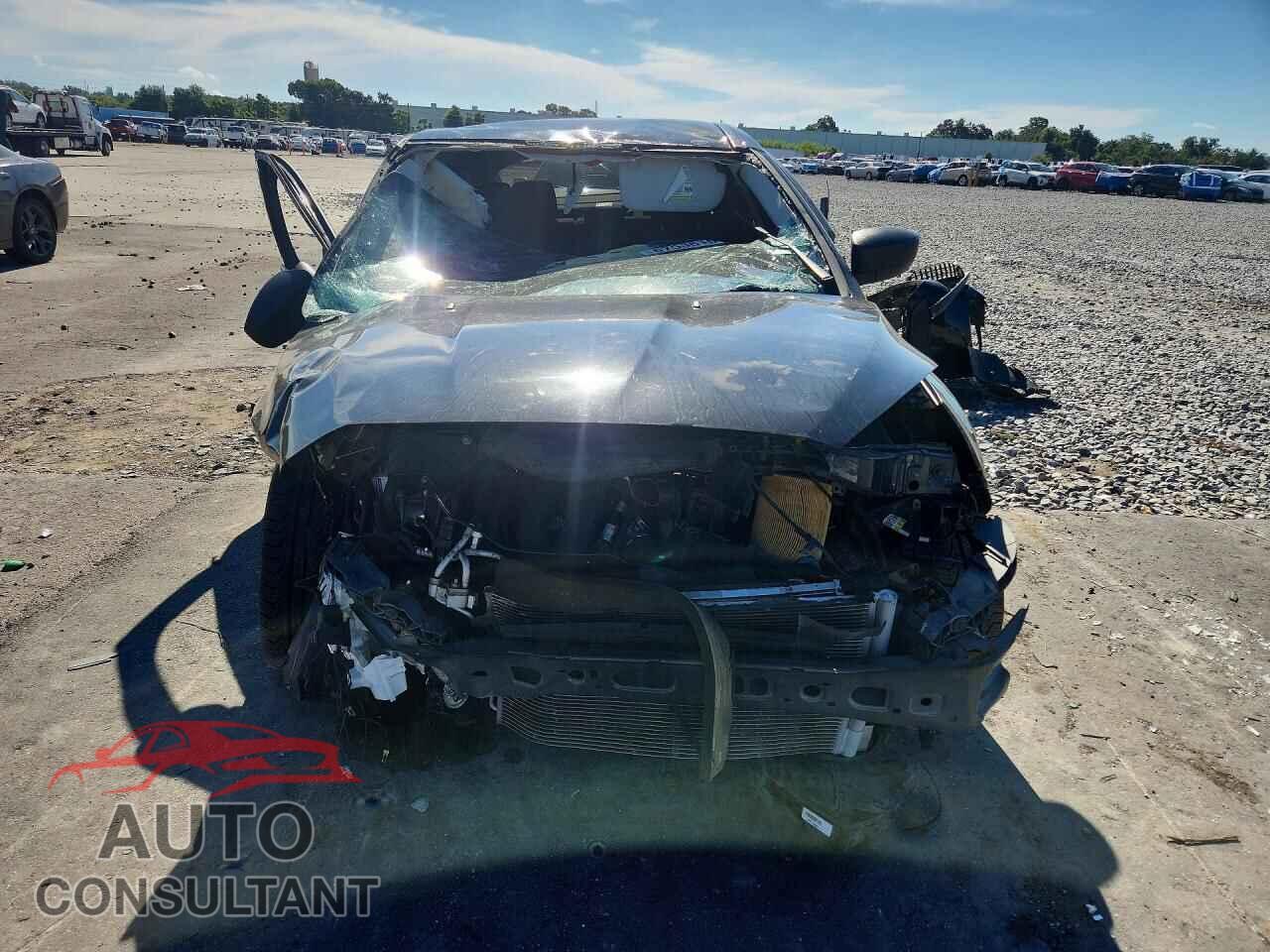 FORD FOCUS 2015 - 1FADP3E25FL354537