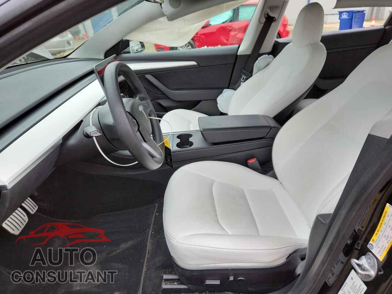 TESLA MODEL 3 2021 - 5YJ3E1EC7MF984973