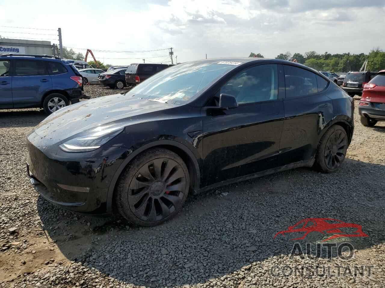 TESLA MODEL Y 2020 - 5YJYGDEF6LF034372