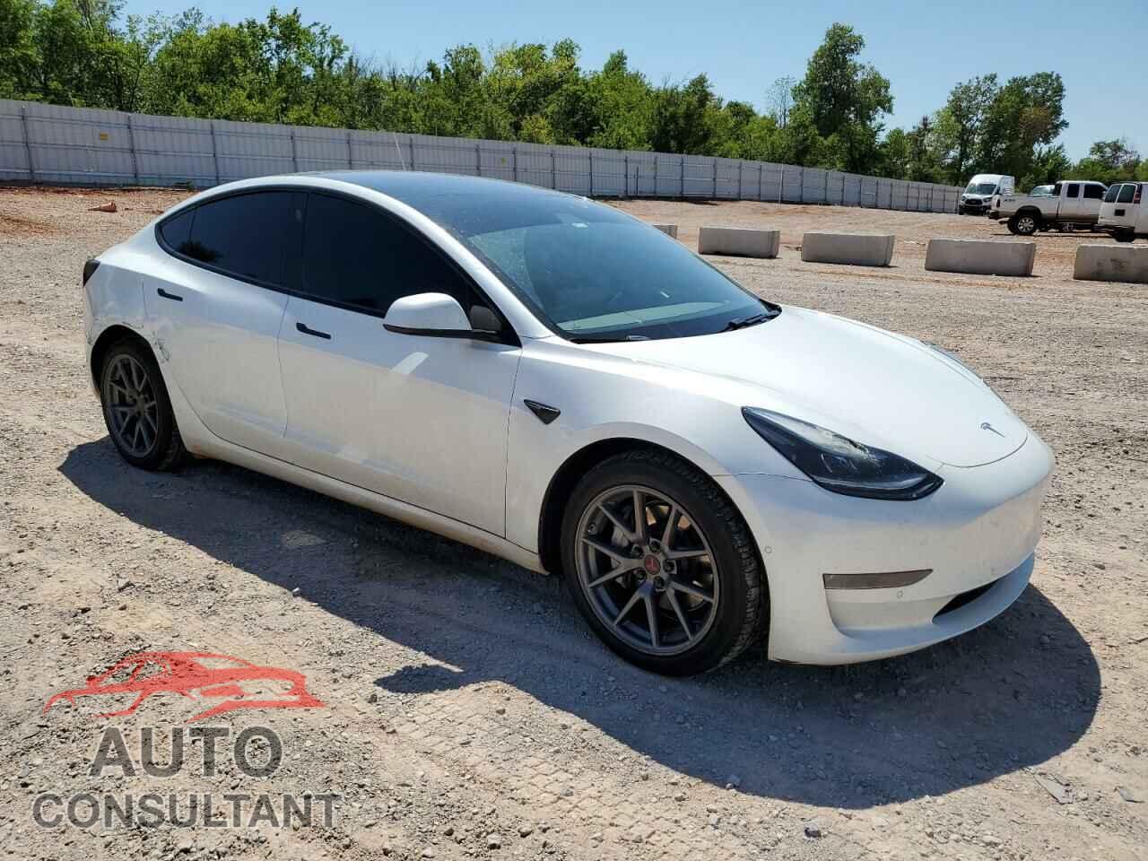 TESLA MODEL 3 2021 - 5YJ3E1EB2MF992762