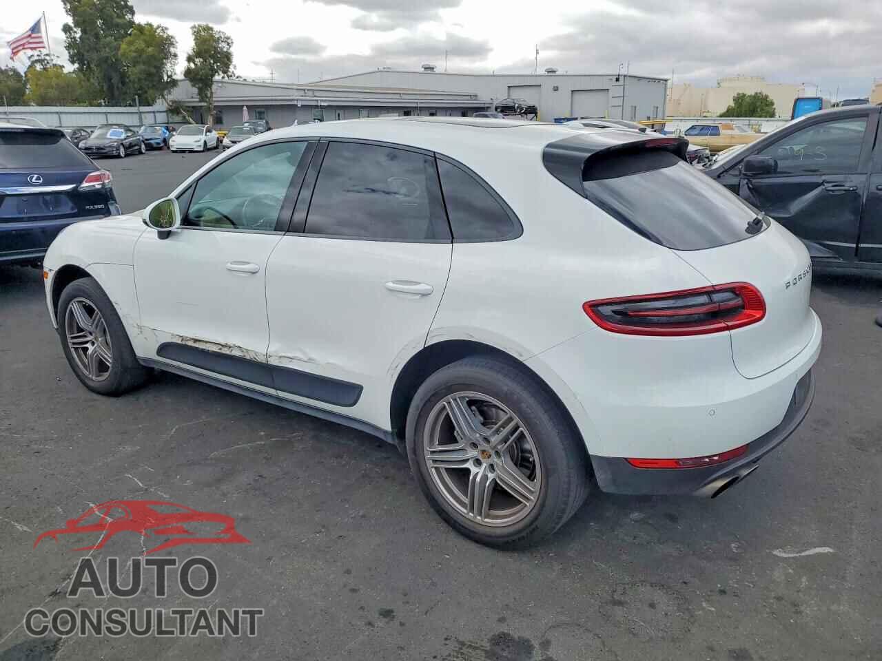 PORSCHE MACAN 2015 - WP1AB2A52FLB66904