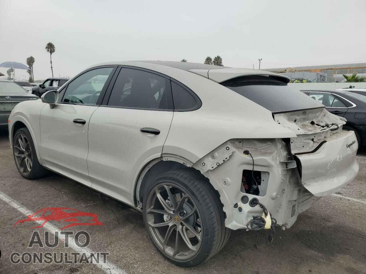 PORSCHE CAYENNE 2020 - WP1BF2AY6LDA65521