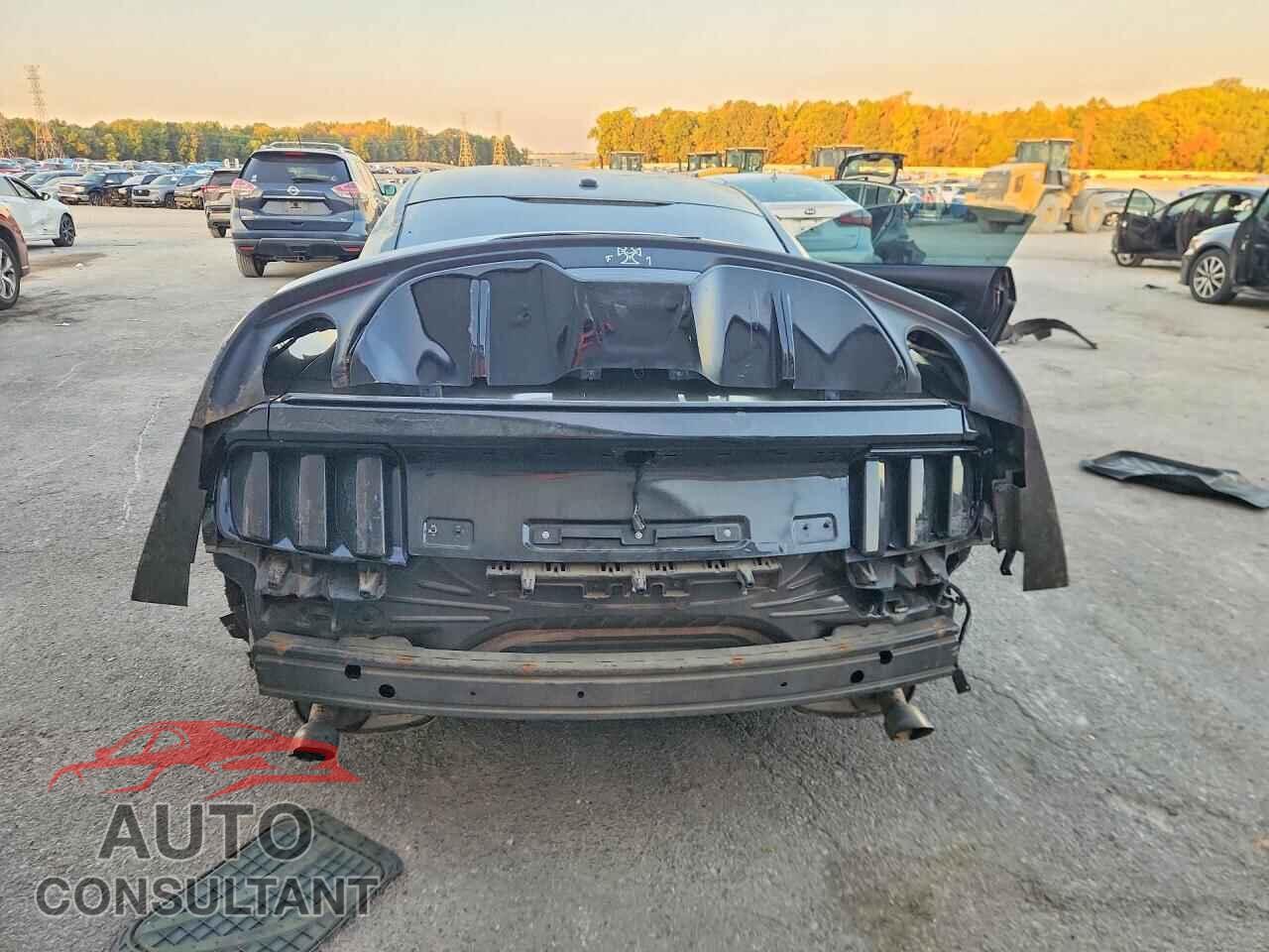 FORD MUSTANG 2015 - 1FA6P8TH8F5340956