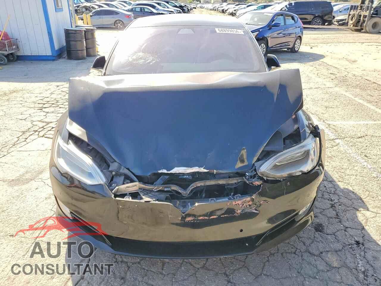 TESLA MODEL S 2018 - 5YJSA1E26JF295663