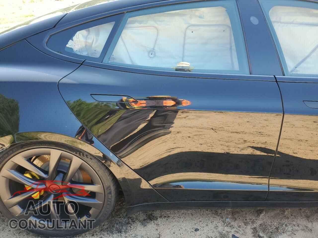 TESLA MODEL S 2021 - 5YJSA1E52MF437733