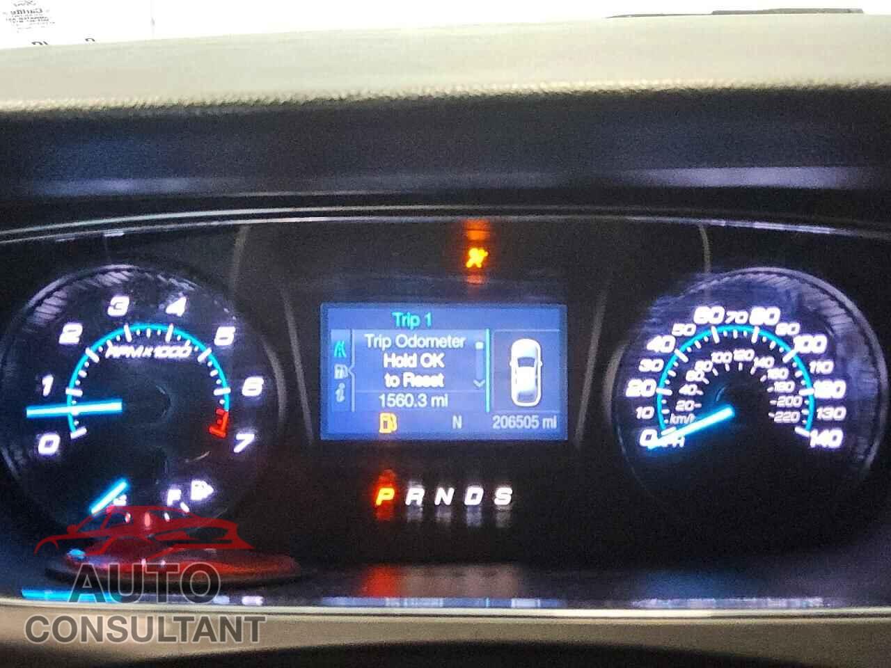 FORD TAURUS 2015 - 1FAHP2E83FG168259