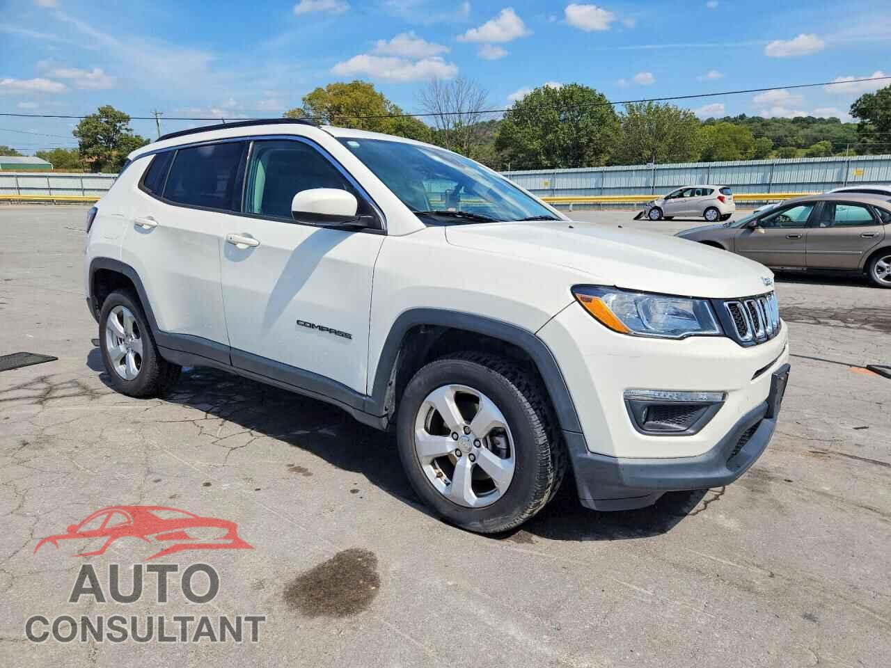 JEEP COMPASS 2018 - 3C4NJDBB7JT192532