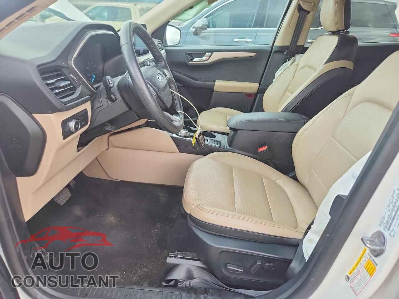 FORD ESCAPE 2020 - 1FMCU0H65LUA98512