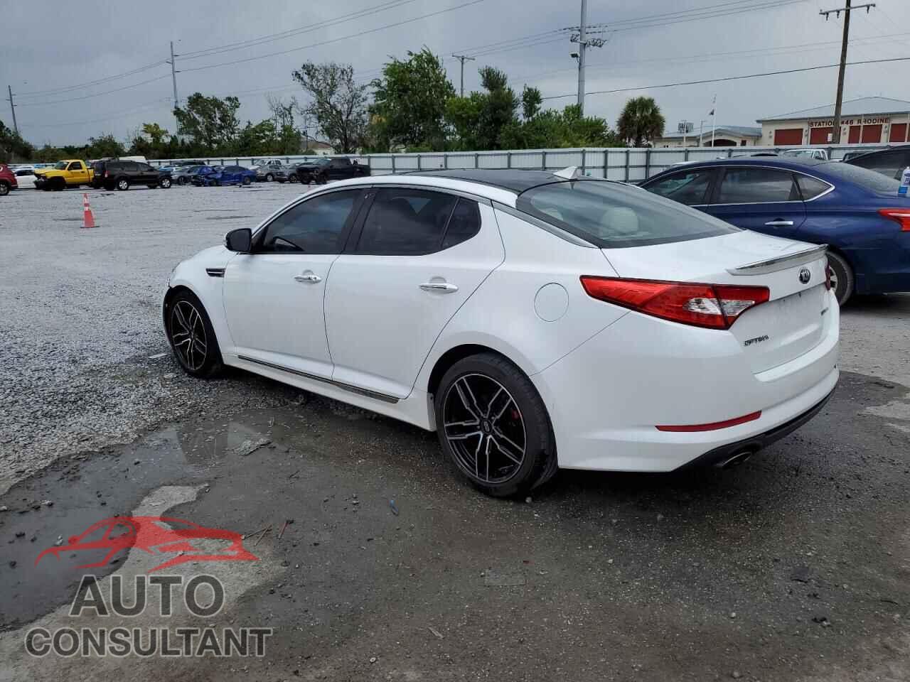 KIA OPTIMA 2013 - 5XXGR4A67DG202322