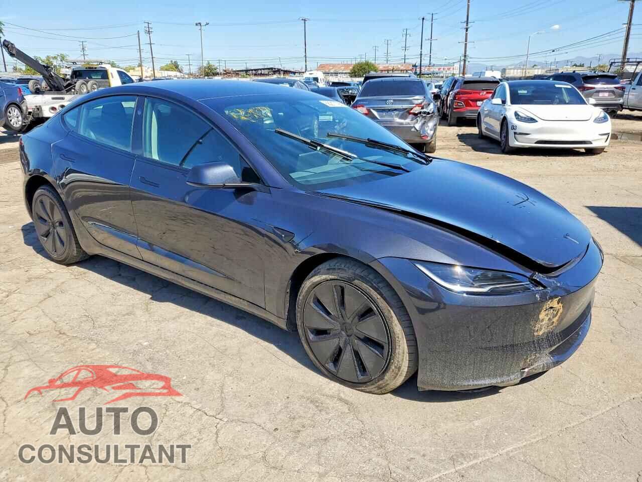 TESLA MODEL 3 2026 - 5YJ3E1EA5TF215322