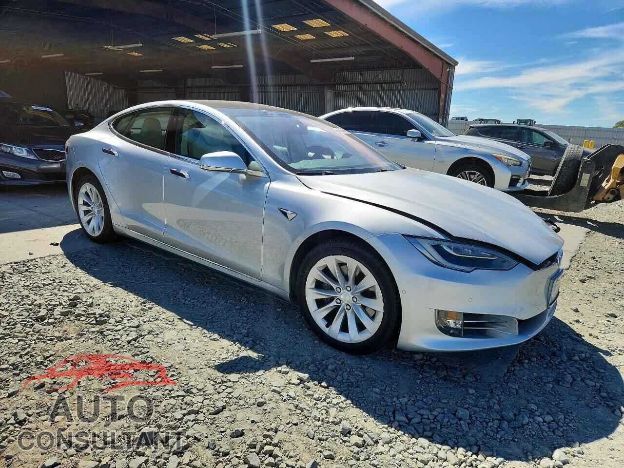 TESLA MODEL S 2017 - 5YJSA1E13HF224972