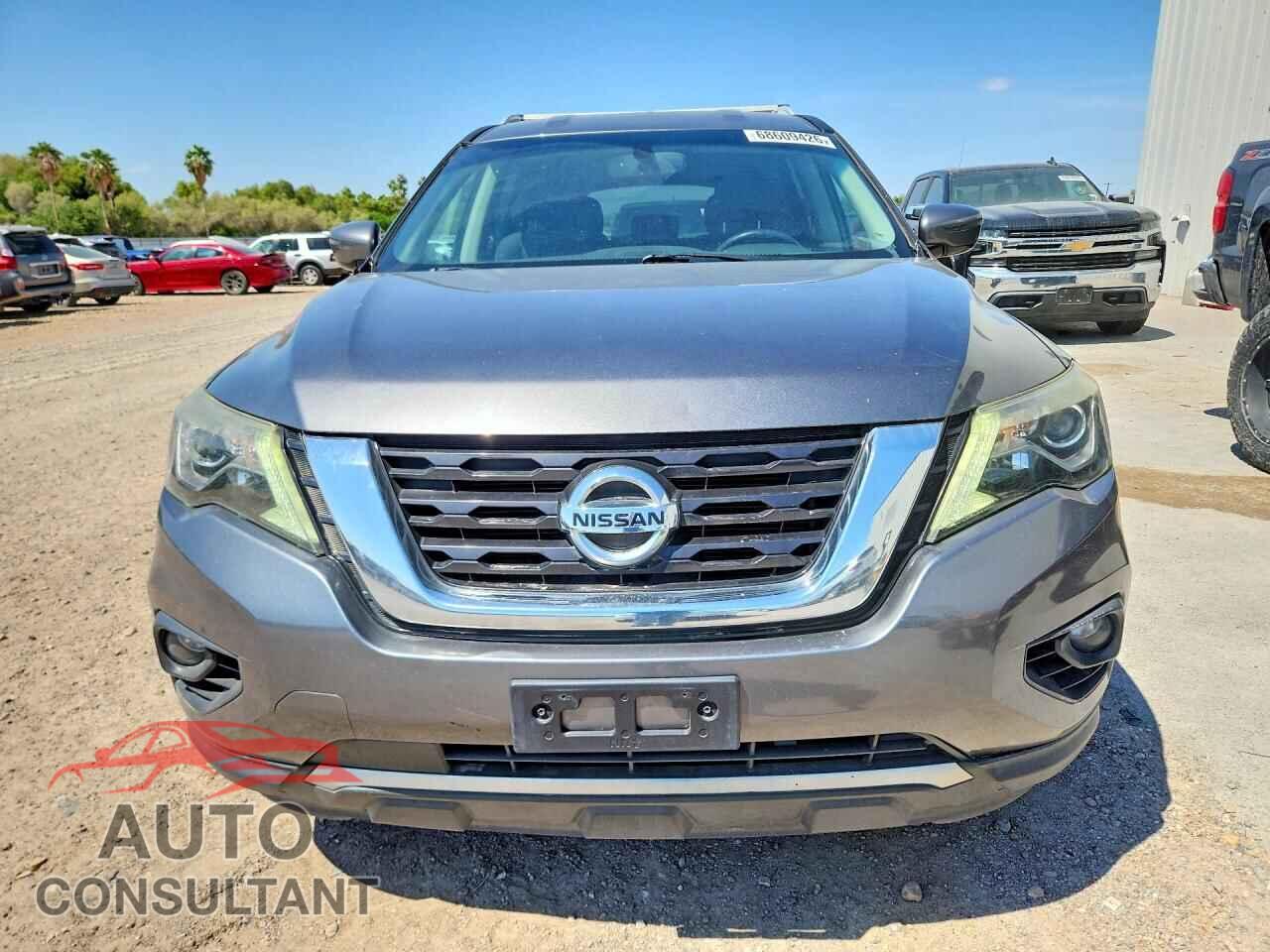 NISSAN PATHFINDER 2017 - 5N1DR2MM7HC620995