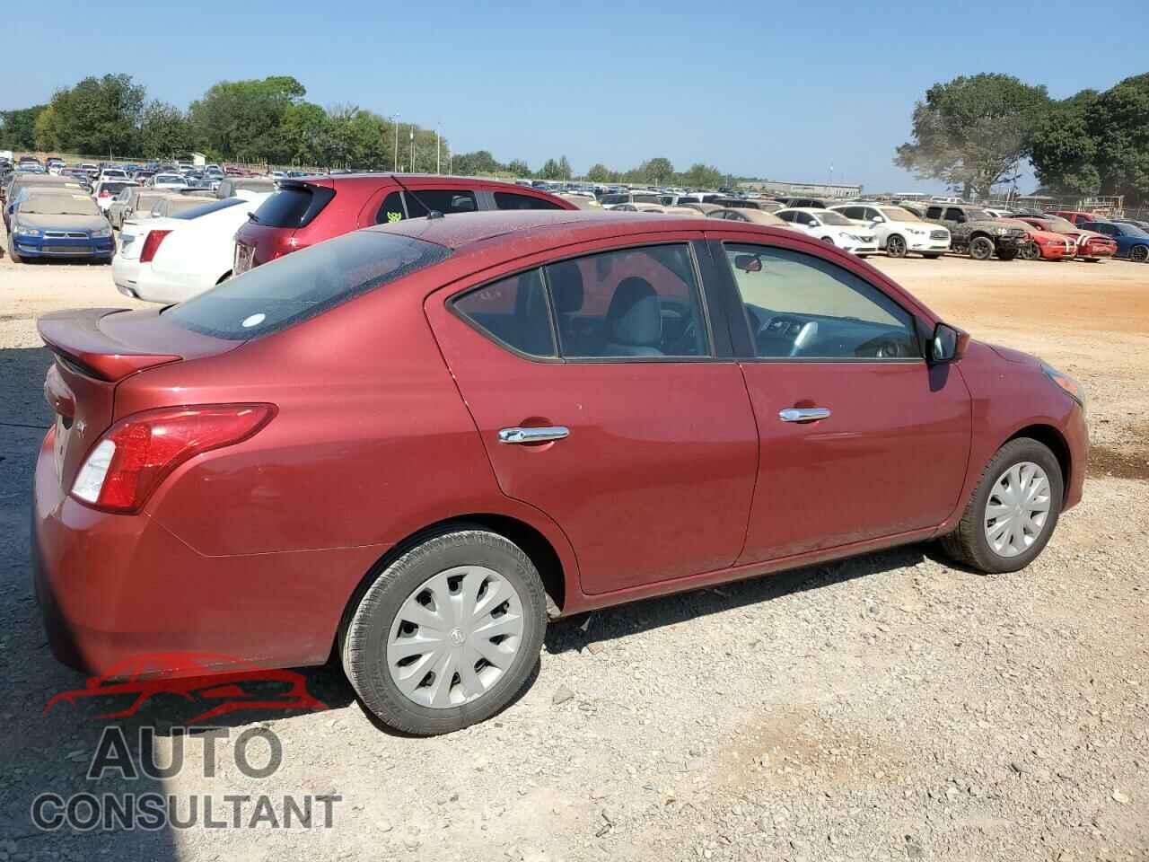 NISSAN VERSA 2019 - 3N1CN7AP3KL851544