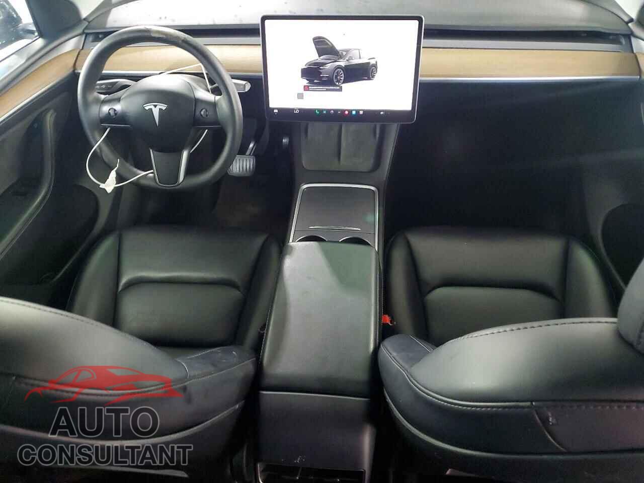 TESLA MODEL Y 2023 - 7SAYGAEE8PF584543
