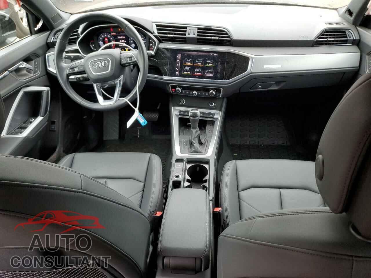 AUDI Q3 2021 - WA1EECF34M1089575