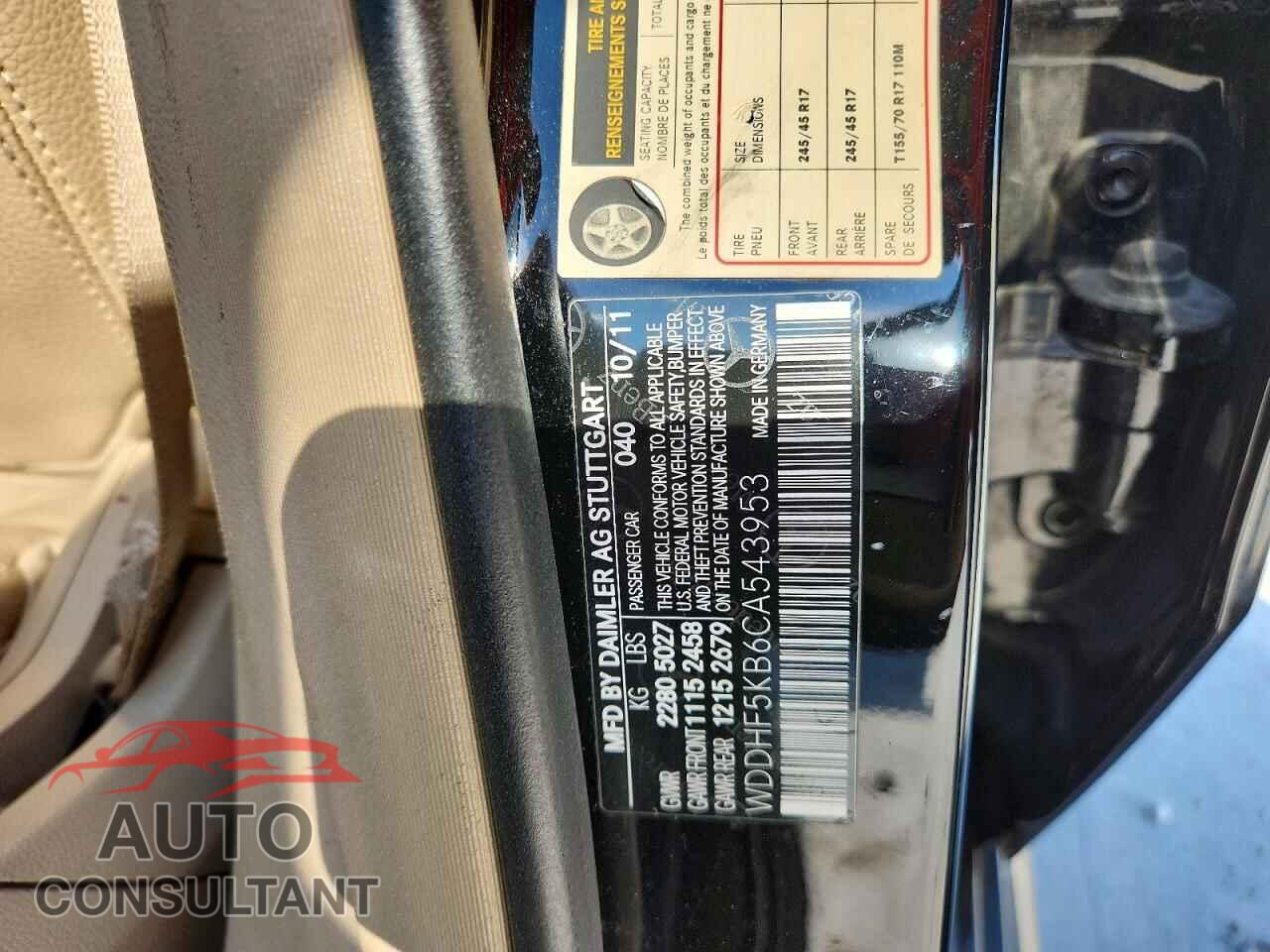 MERCEDES-BENZ E-CLASS 2012 - WDDHF5KB6CA543953