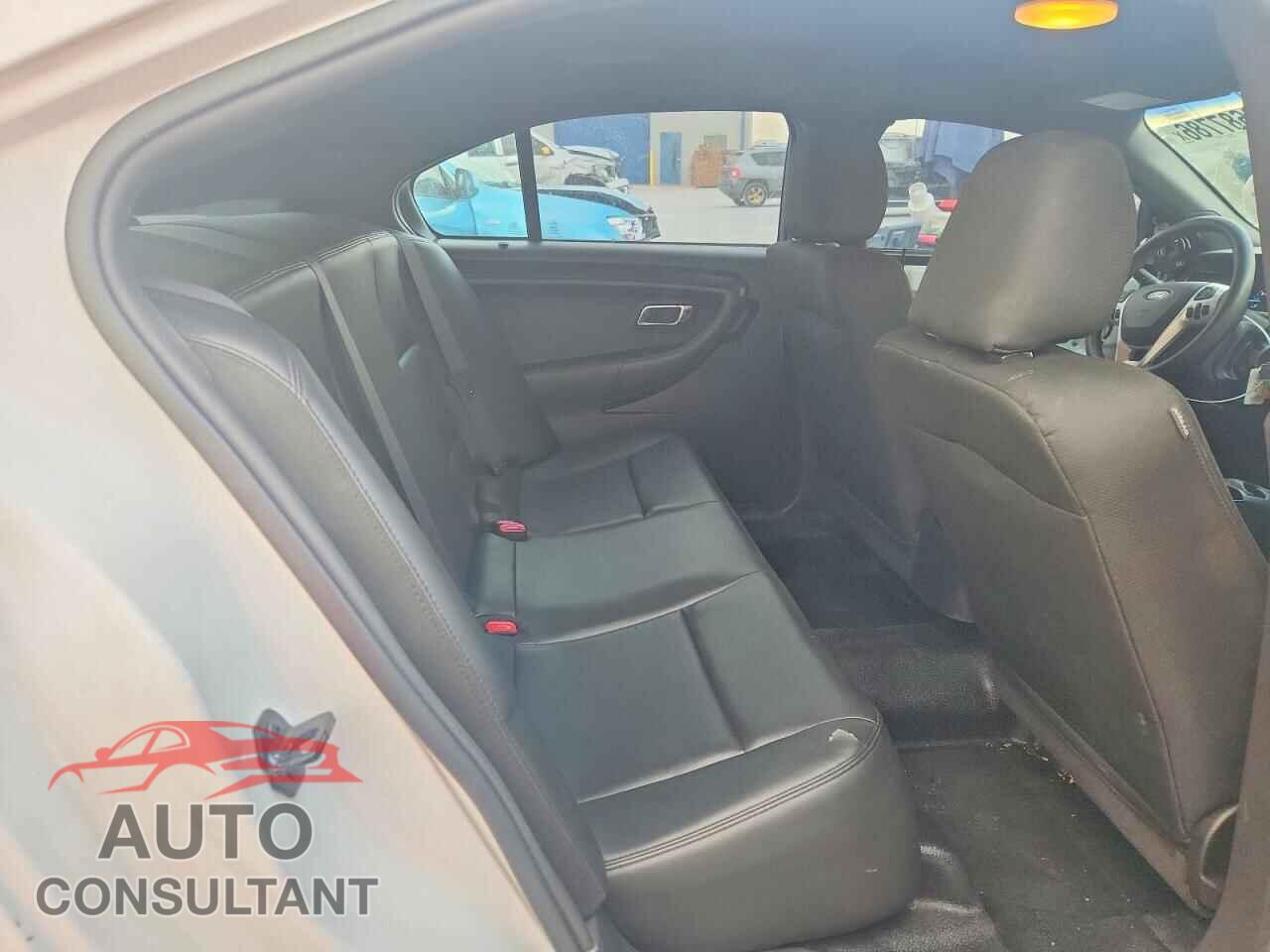 FORD TAURUS 2015 - 1FAHP2MK1FG139047