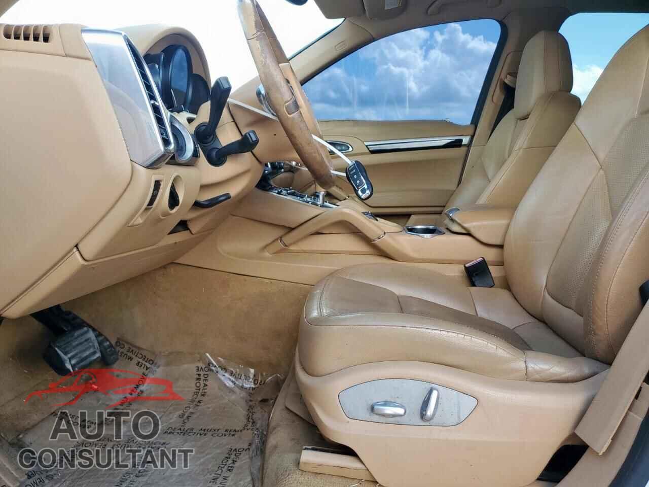 PORSCHE CAYENNE 2014 - WP1AF2A21ELA32426