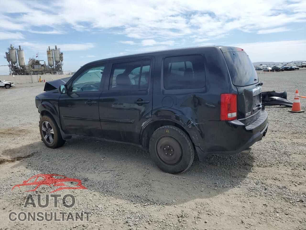 HONDA PILOT 2015 - 5FNYF3H34FB030260