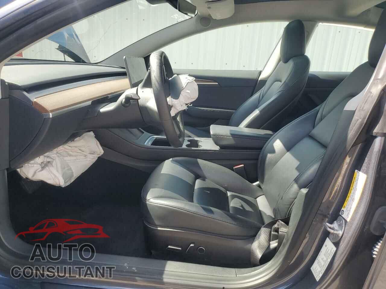 TESLA MODEL 3 2023 - 5YJ3E1EA5PF459770