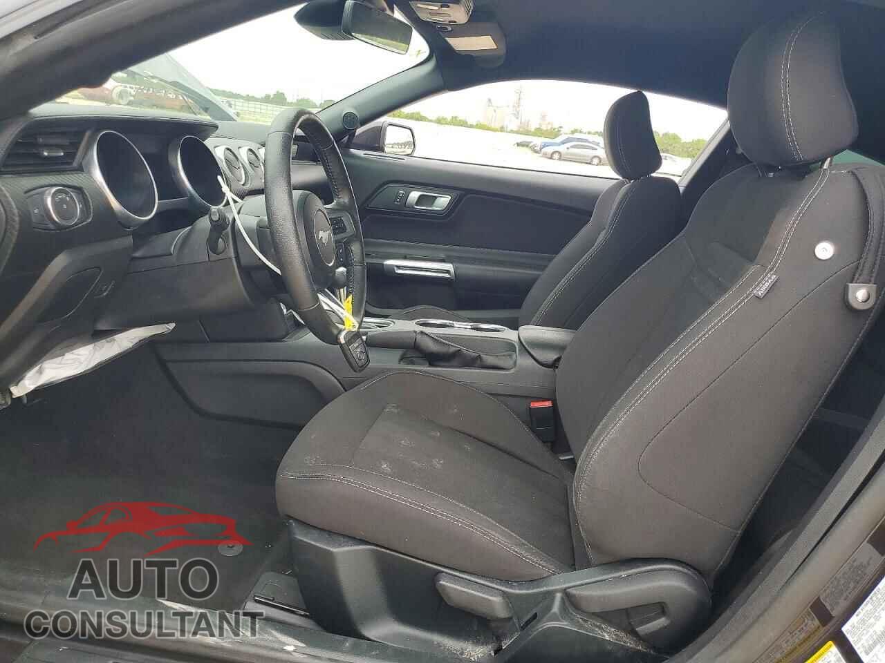 FORD MUSTANG 2022 - 1FA6P8TH0N5145657
