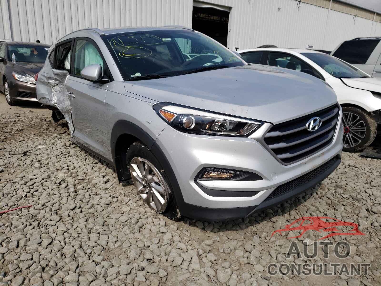 HYUNDAI TUCSON 2017 - KM8J3CA48HU274240